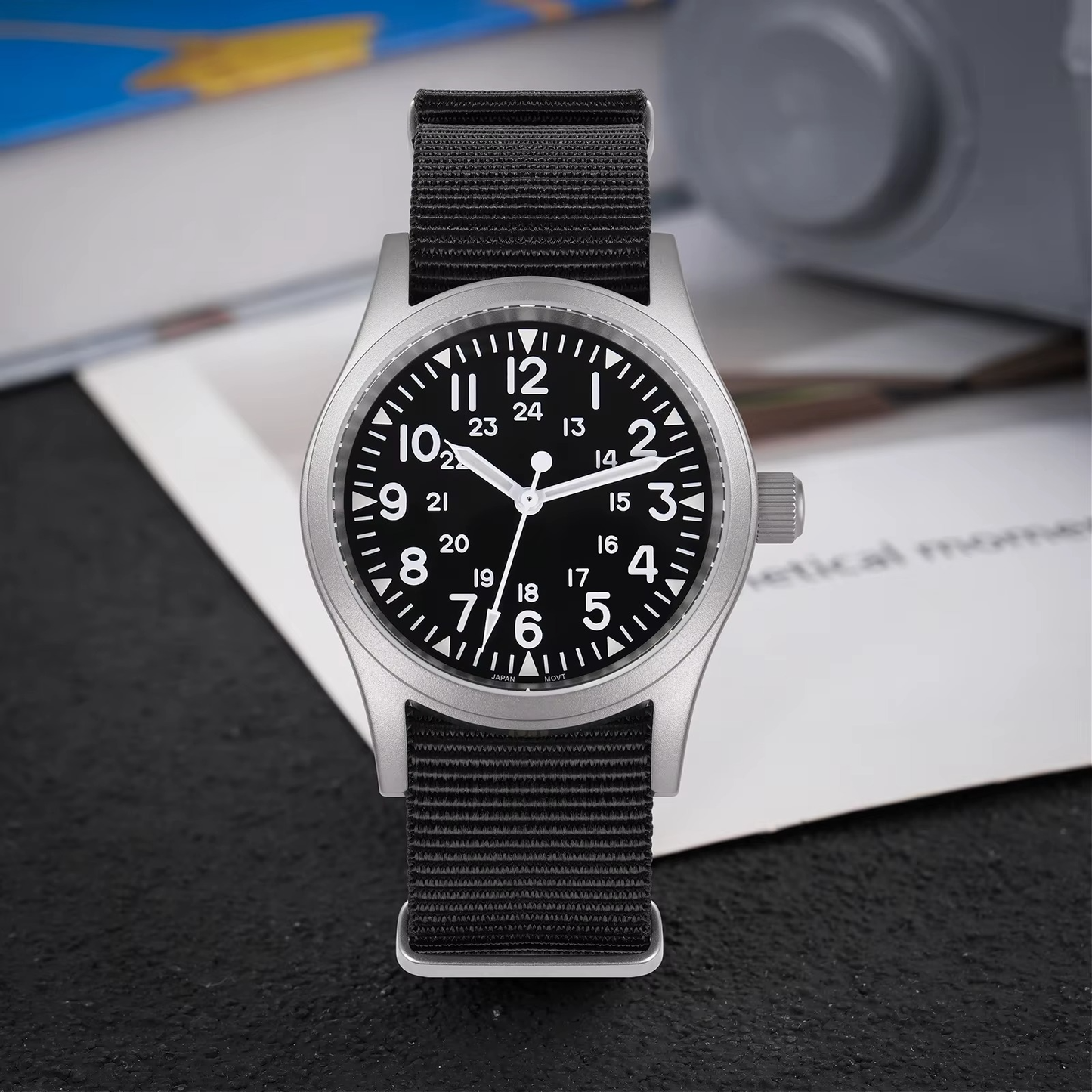 ROLF™ Astor Classic – Shadow Black Edition