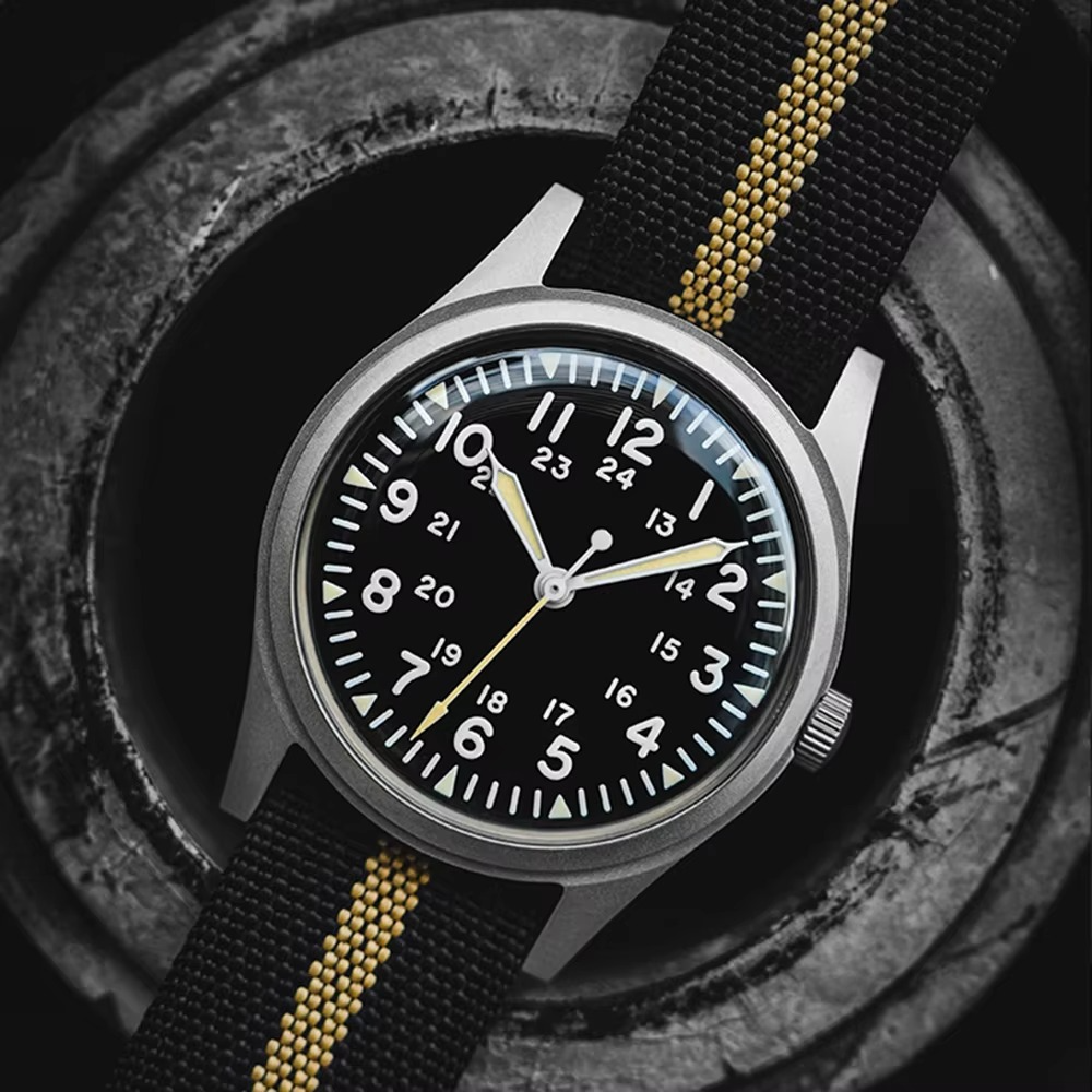ROLF Astor Classic Sand Stripe vintage men's watch with NATO strap and luminous hands